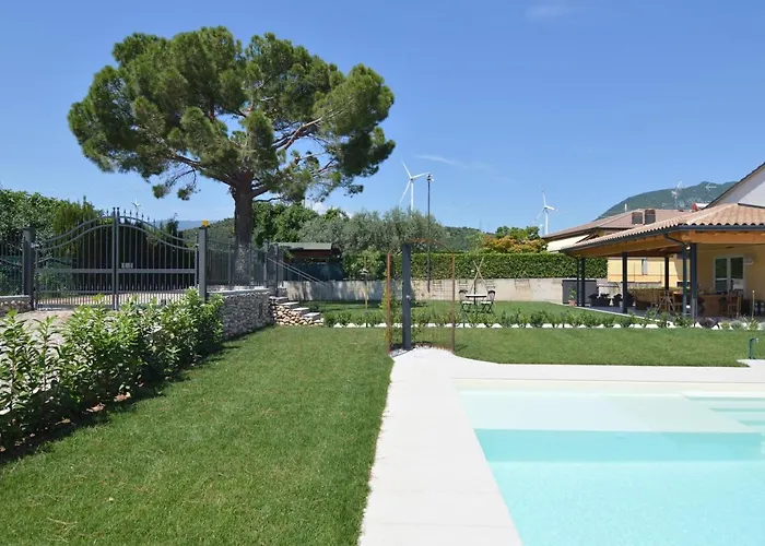 Pepe Rosa Alloggio per agriturismo *